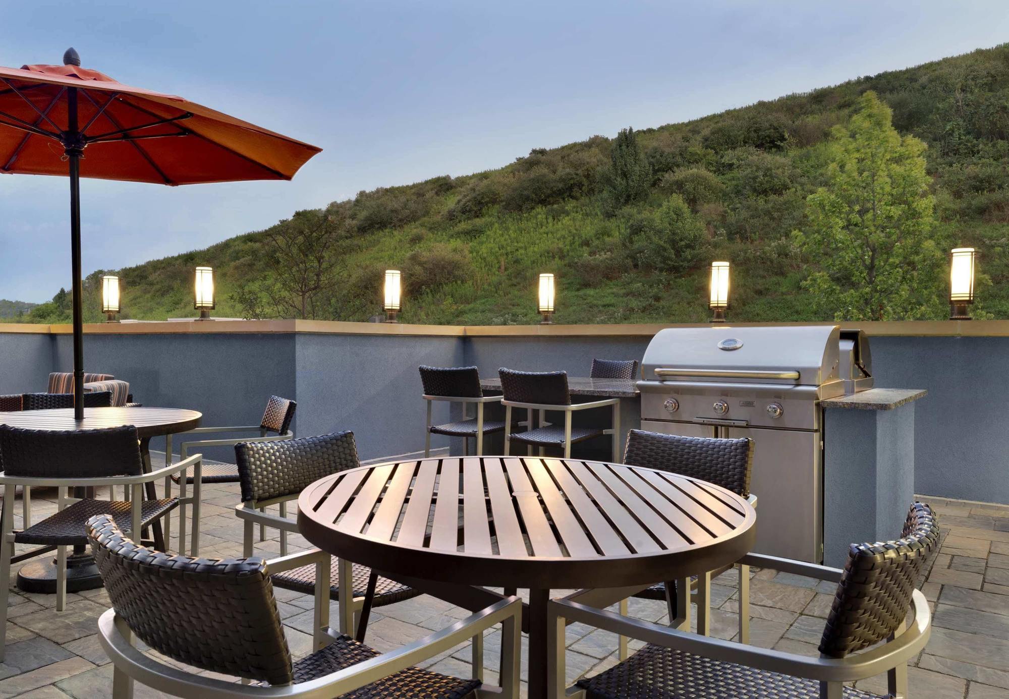 Towneplace Suites By Marriott Pittsburgh Airport/Robinson Township Exterior foto